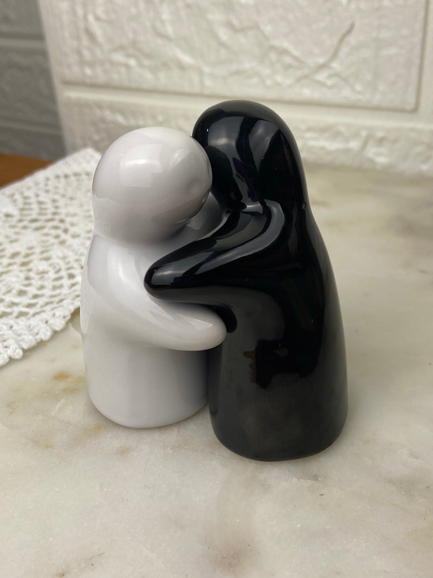 Ceramic Black & White Hugging Ghosts Salt & Pepper Shakers