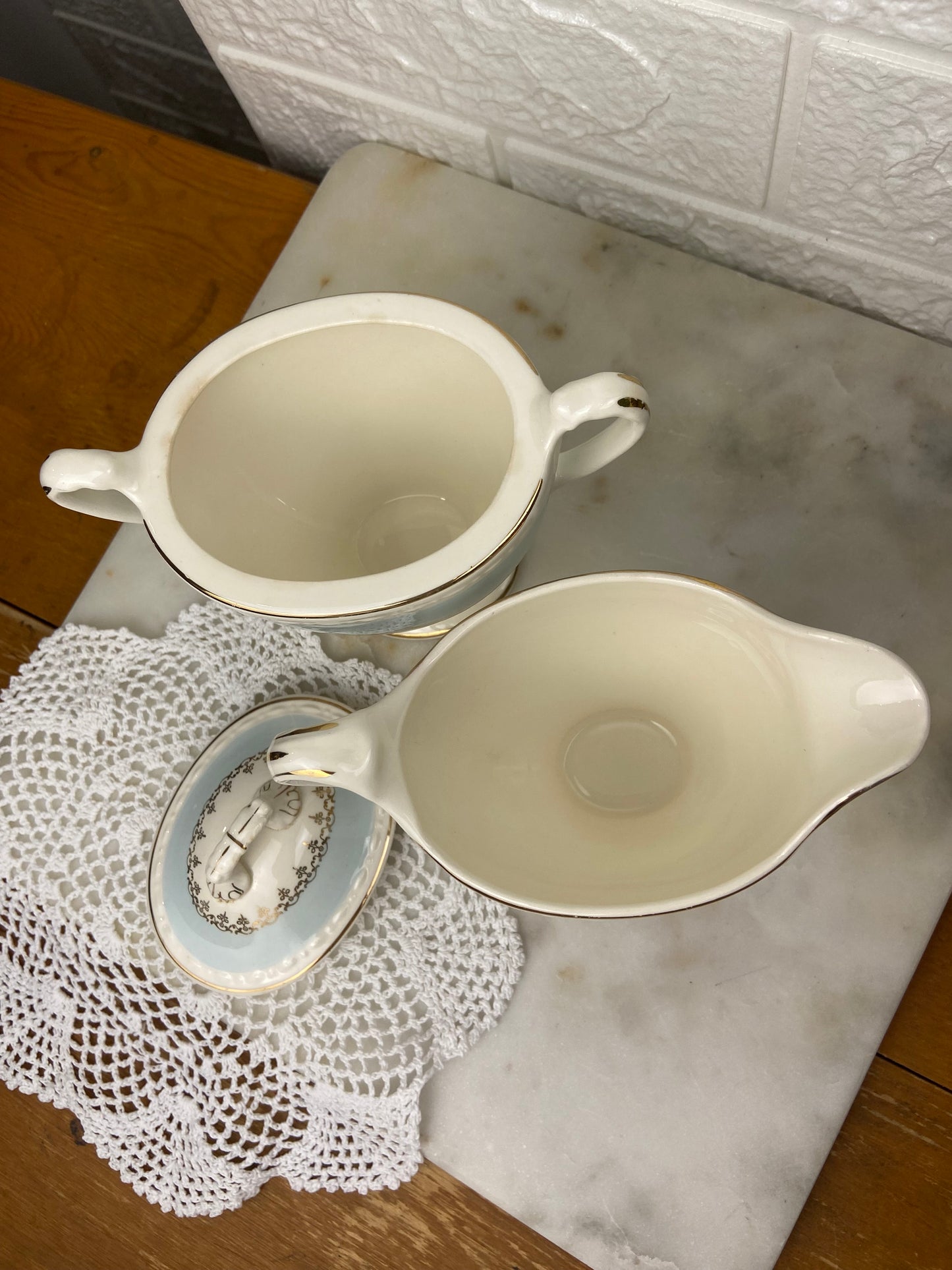 Homer Laughlin Creamer & Sugar Bowl in Eggshell Georgian Blue