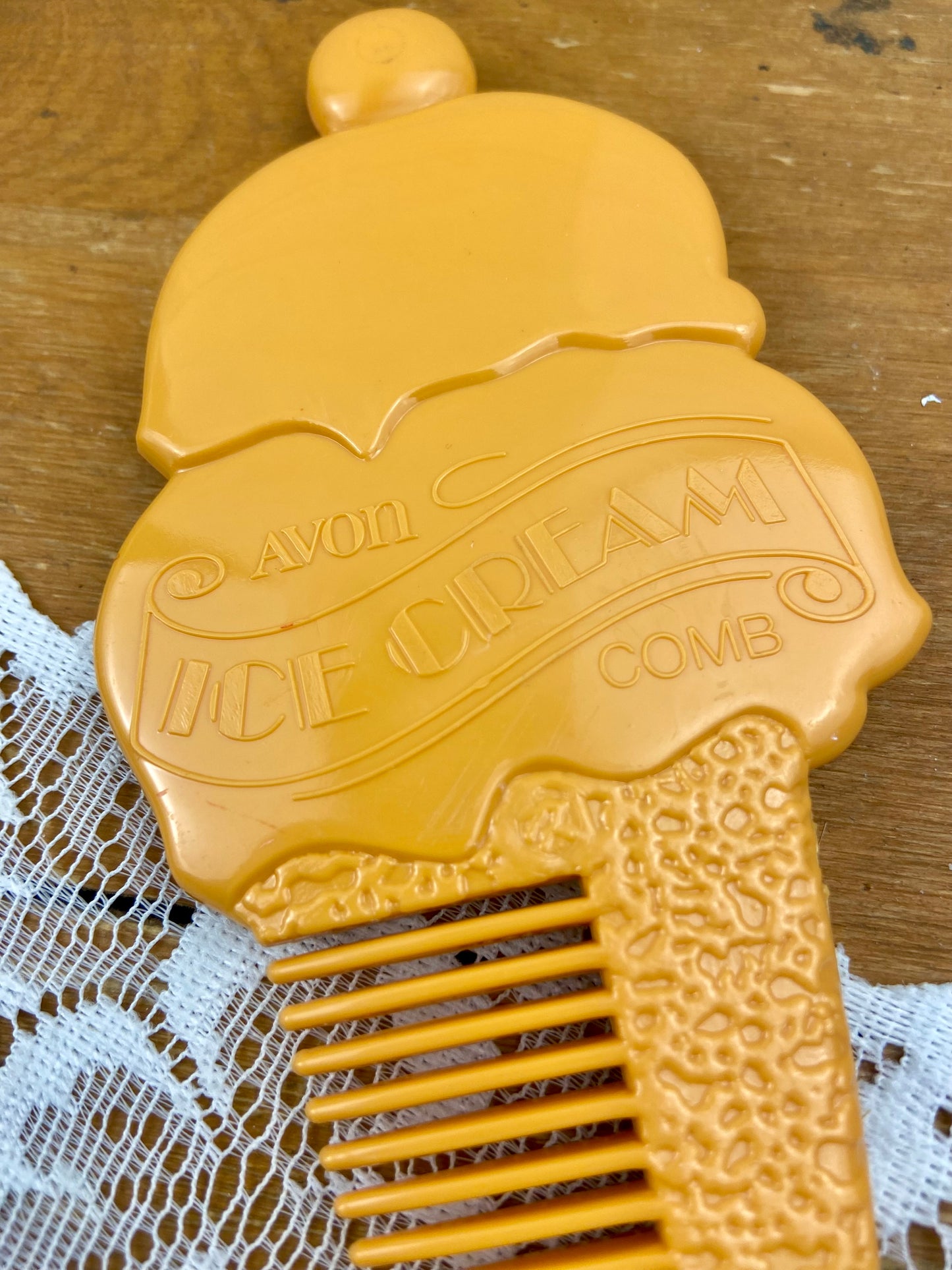 Vintage Avon | Hard Plastic Ice Cream Comb with Original Box