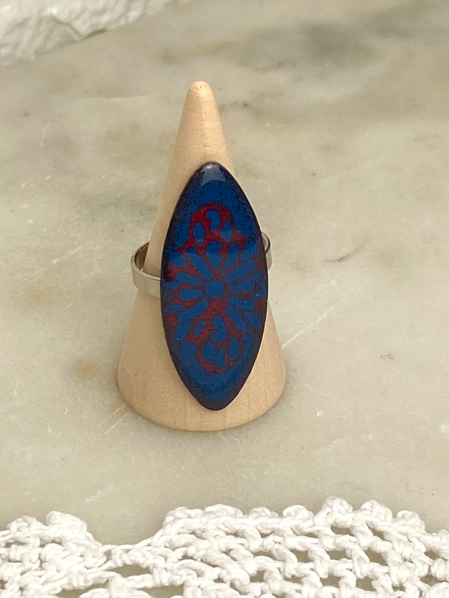 Silver Tone Adjustable Metal & Enamel Ring