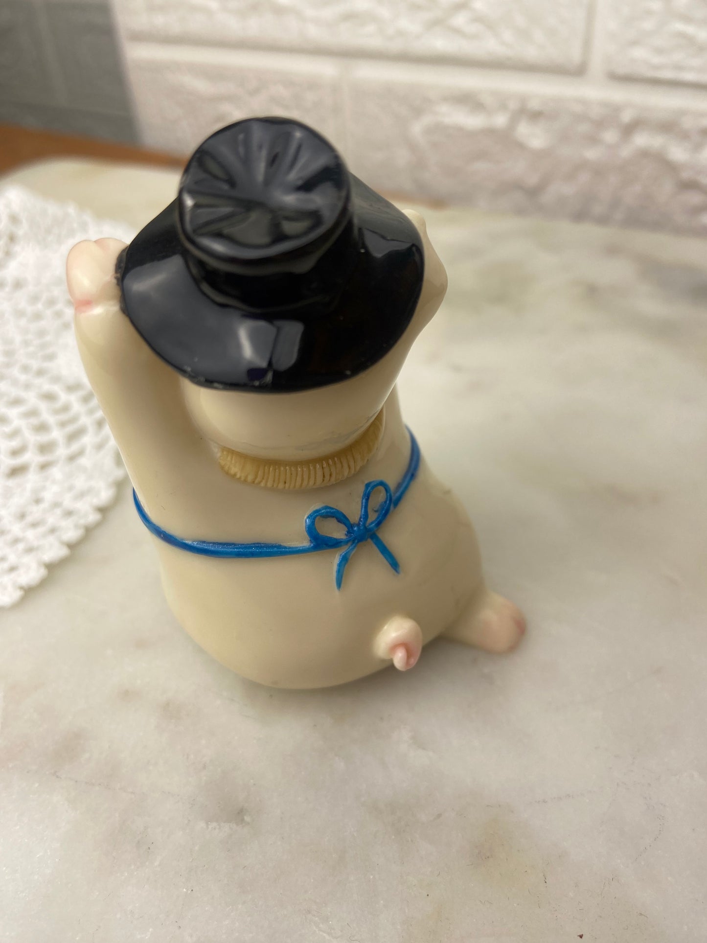 Porcelain Happy Pig in Hat
