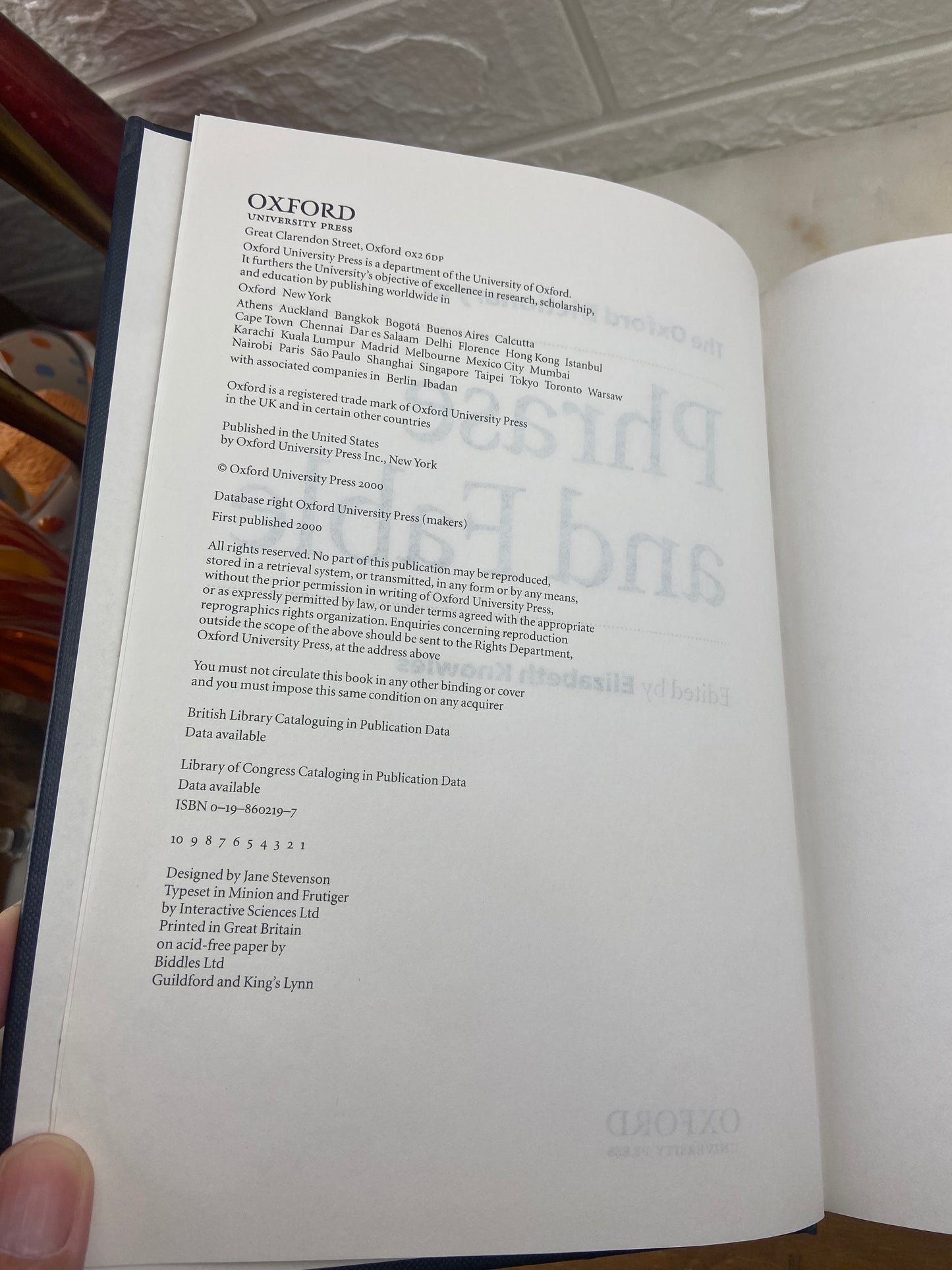 The Oxford Dictionary of Phrase and Fable | Edited by Elizabeth Knowles