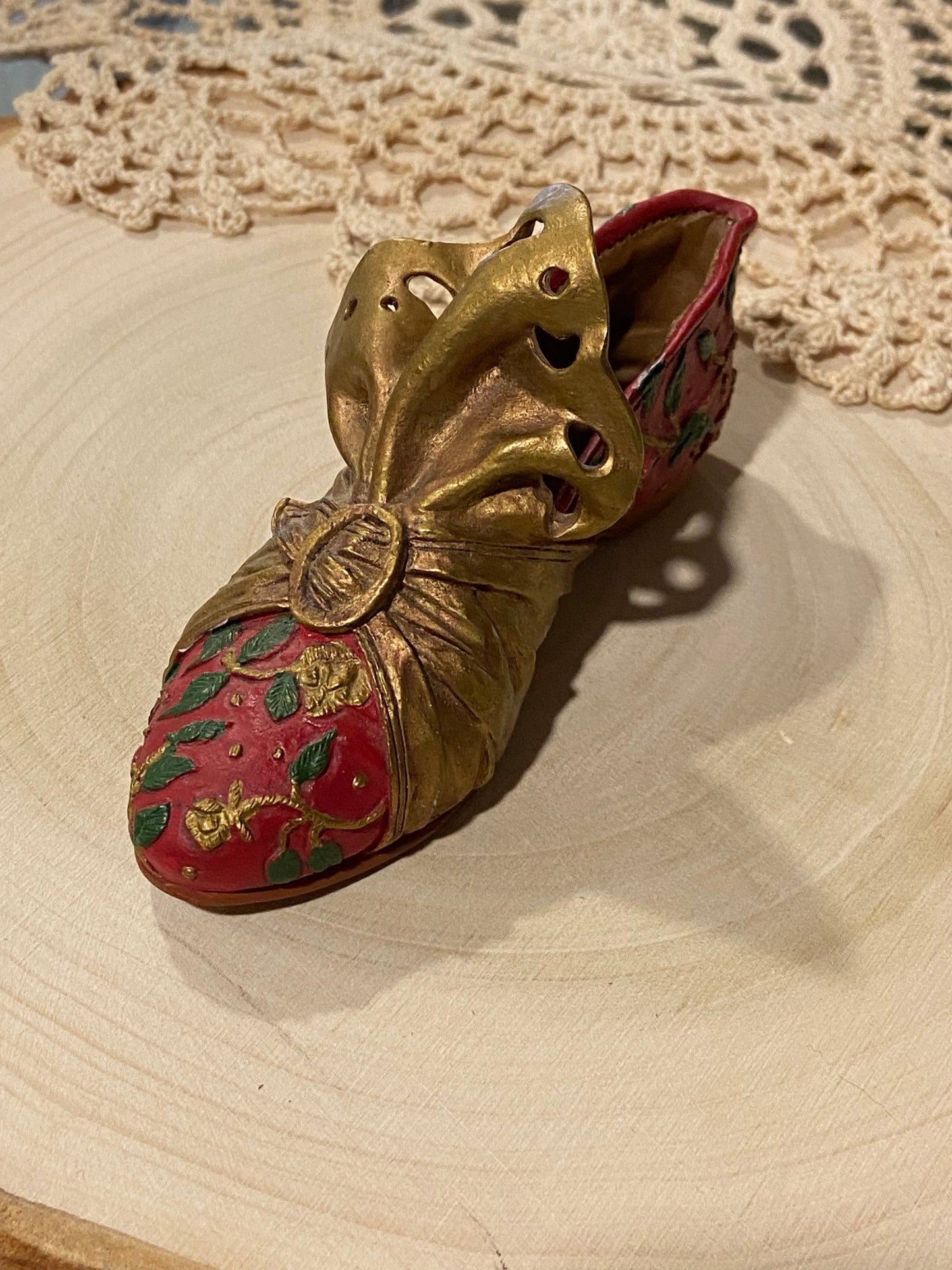 Just the Right Shoe by Raine