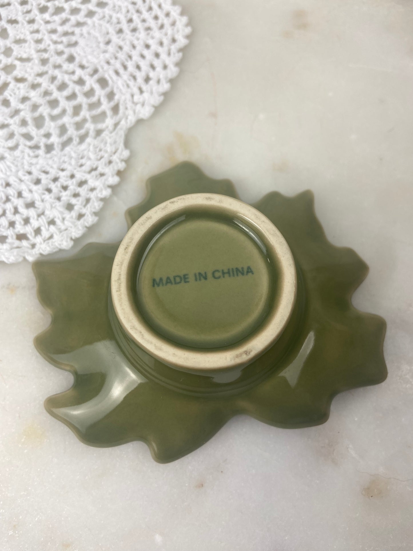 Small Porcelain Green Leaf Tealight Holder