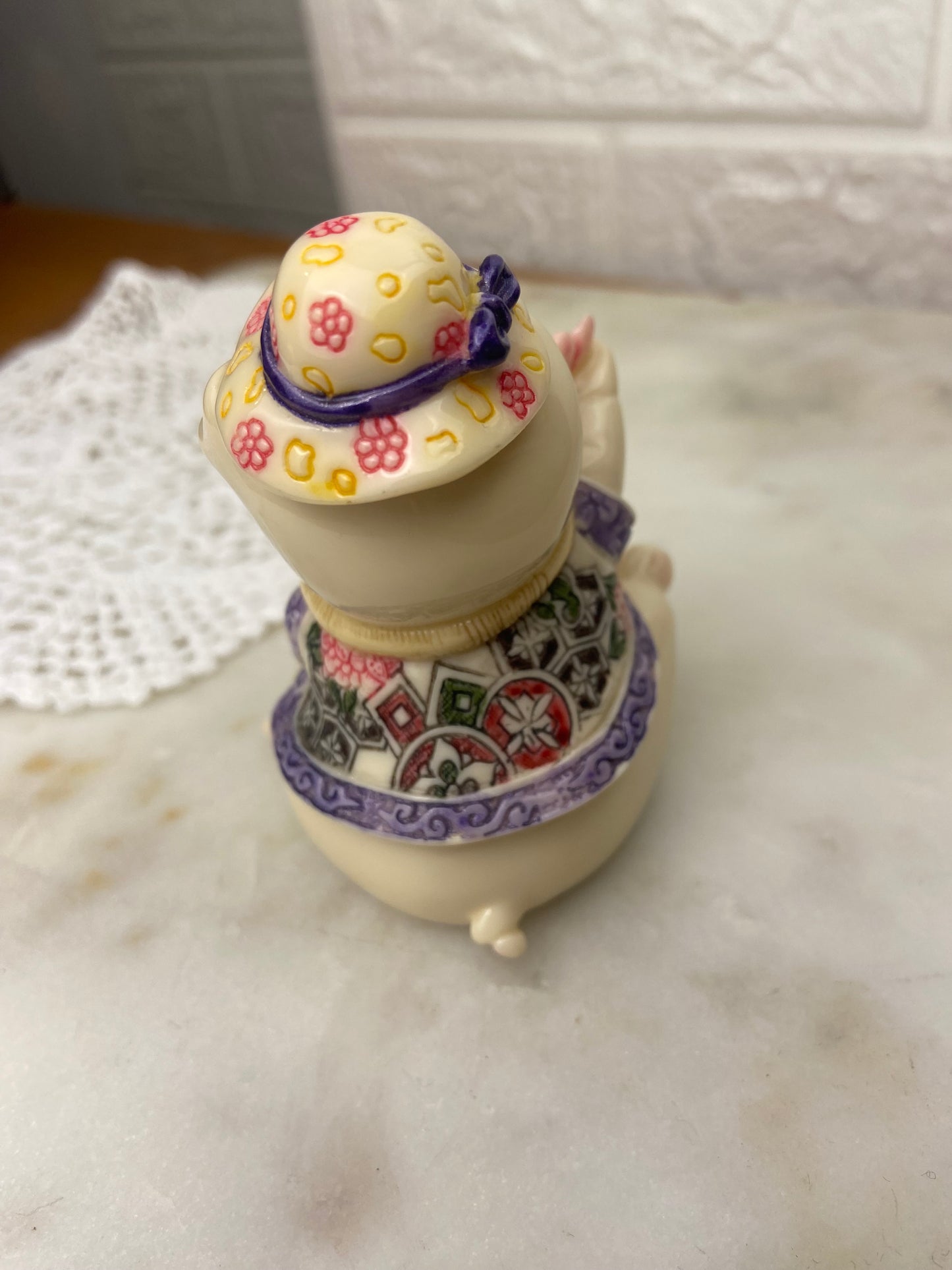Porcelain Happy Pig in Hat