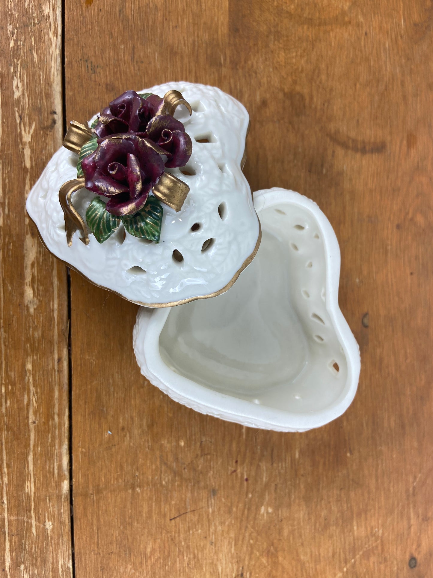 Ceramic Heart-Shaped Trinket Box with Floral Accents