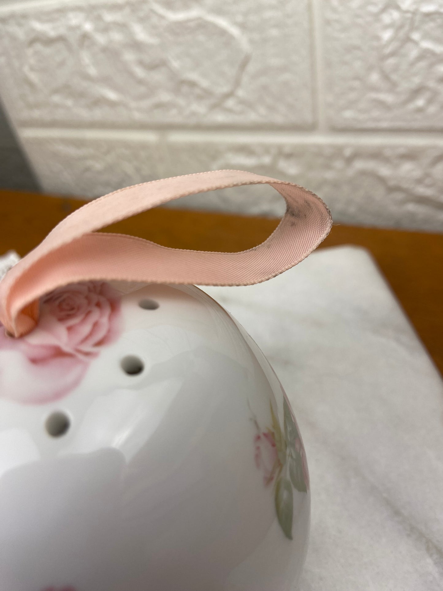 Porcelain Pomander | Potpourri Ball