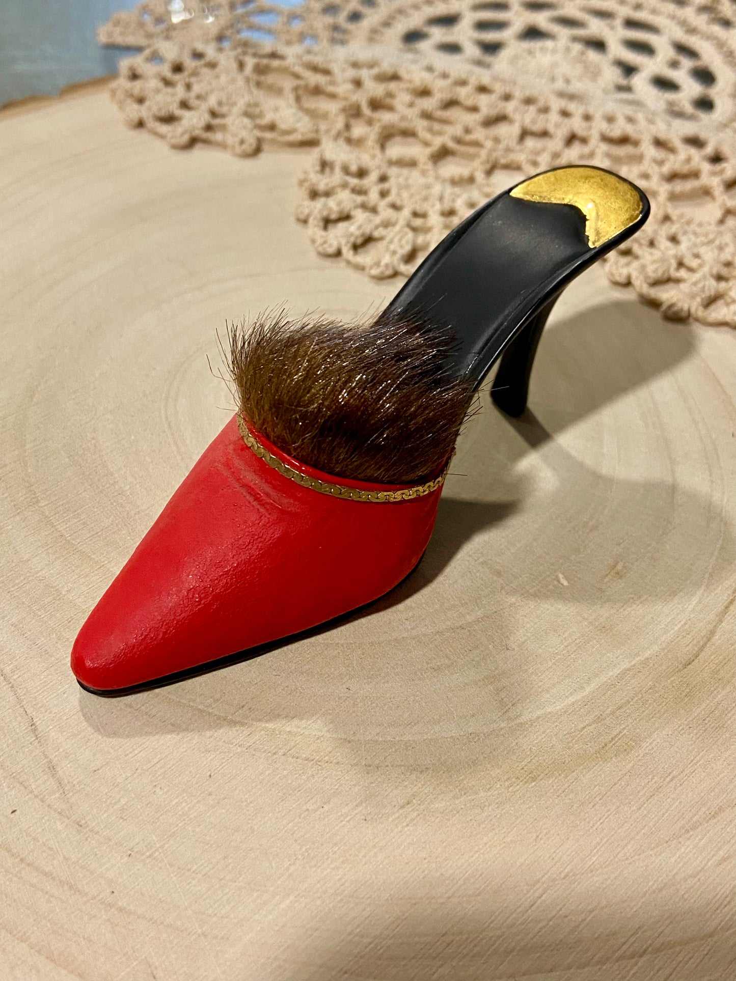 Just the Right Shoe by Raine