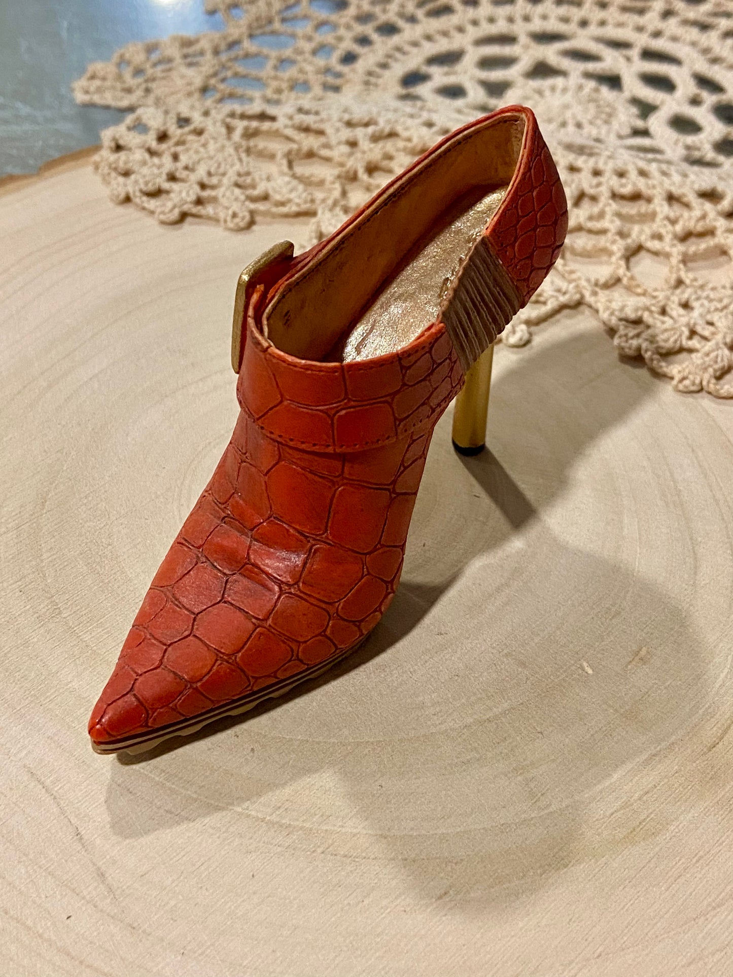 Just the Right Shoe by Raine