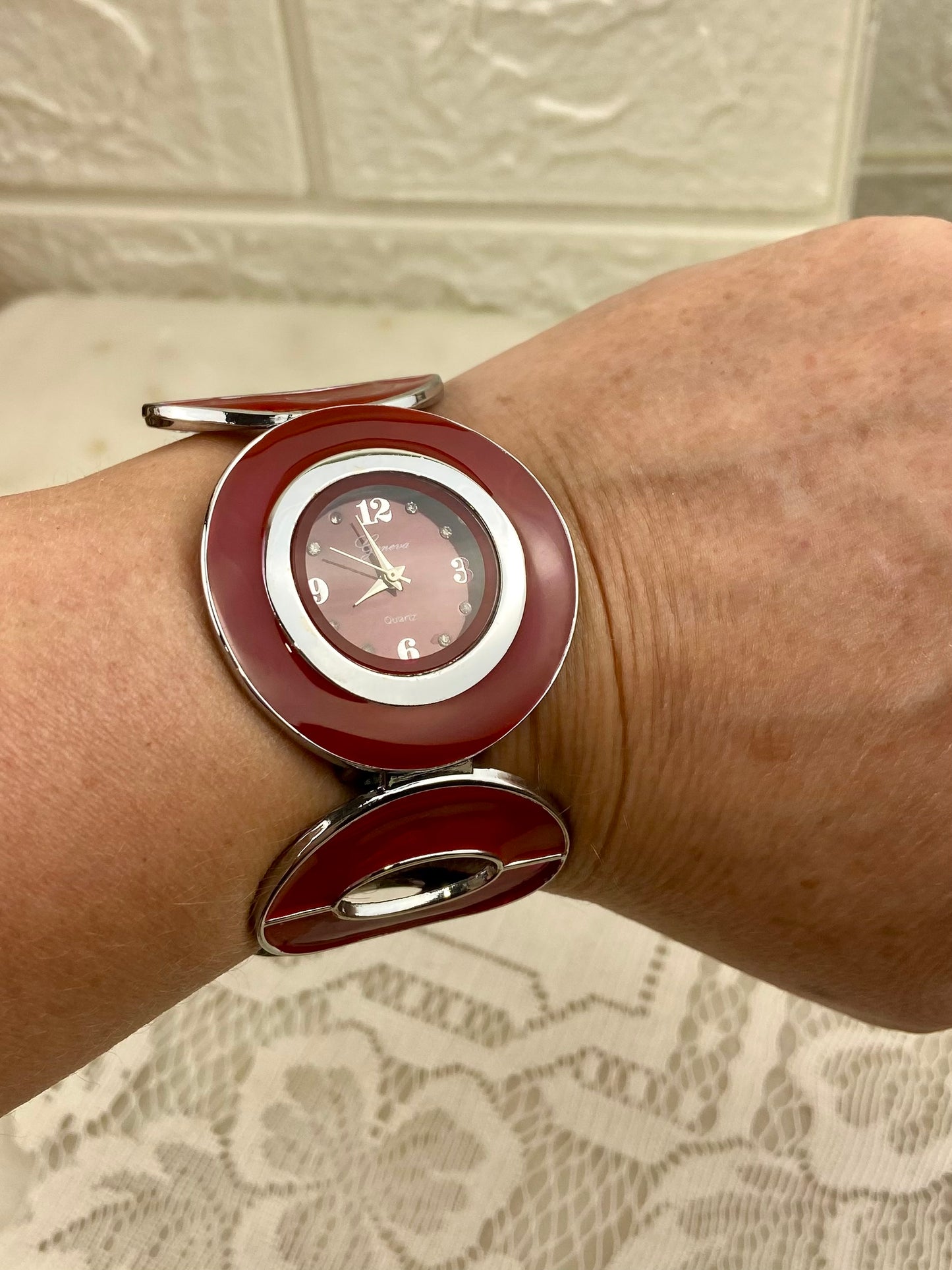 Red Geneva Quartz Bracelet Watch with Hinge Opening