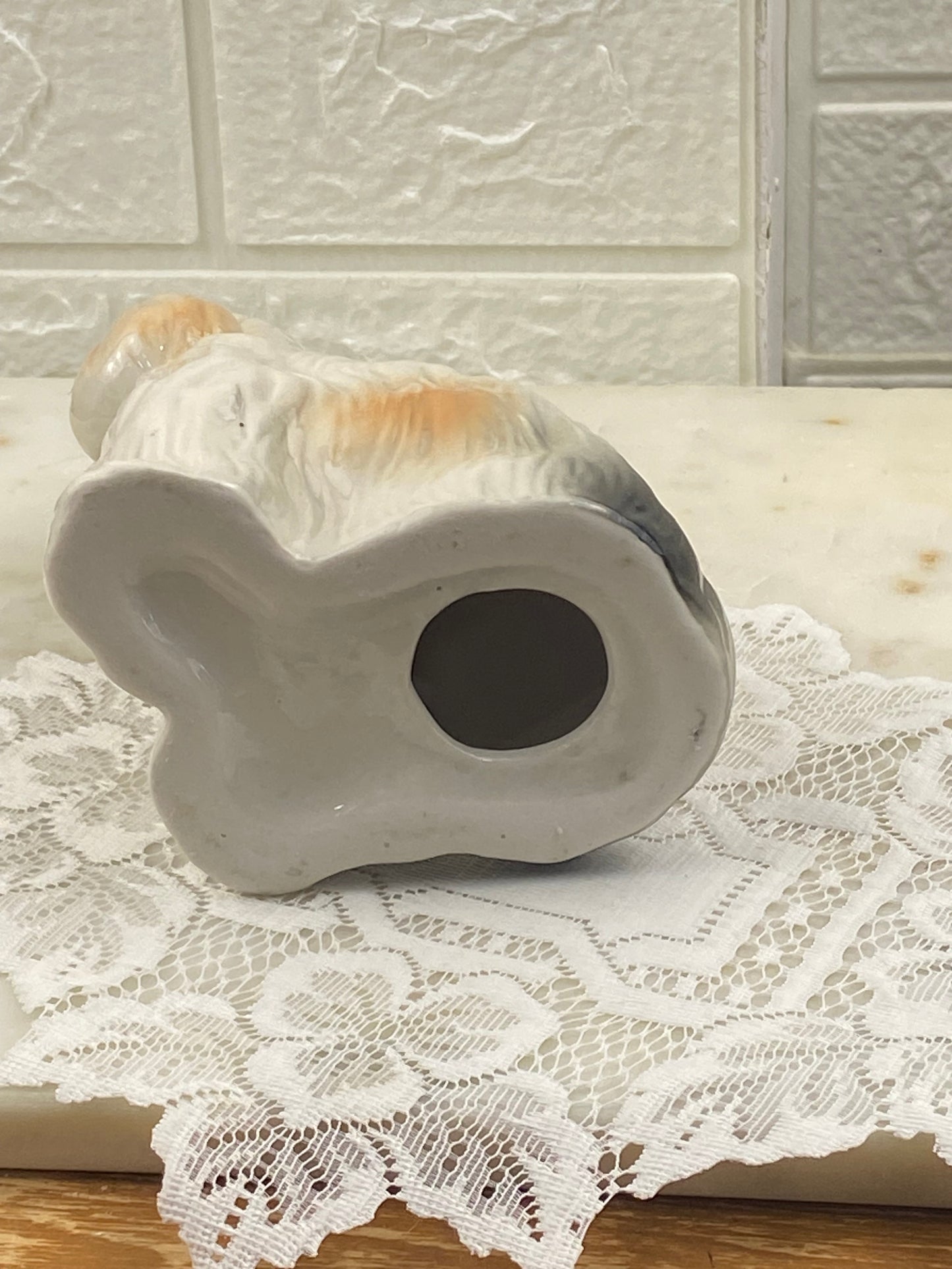 Hand Painted Porcelain Sheepdog ***DAMAGED***