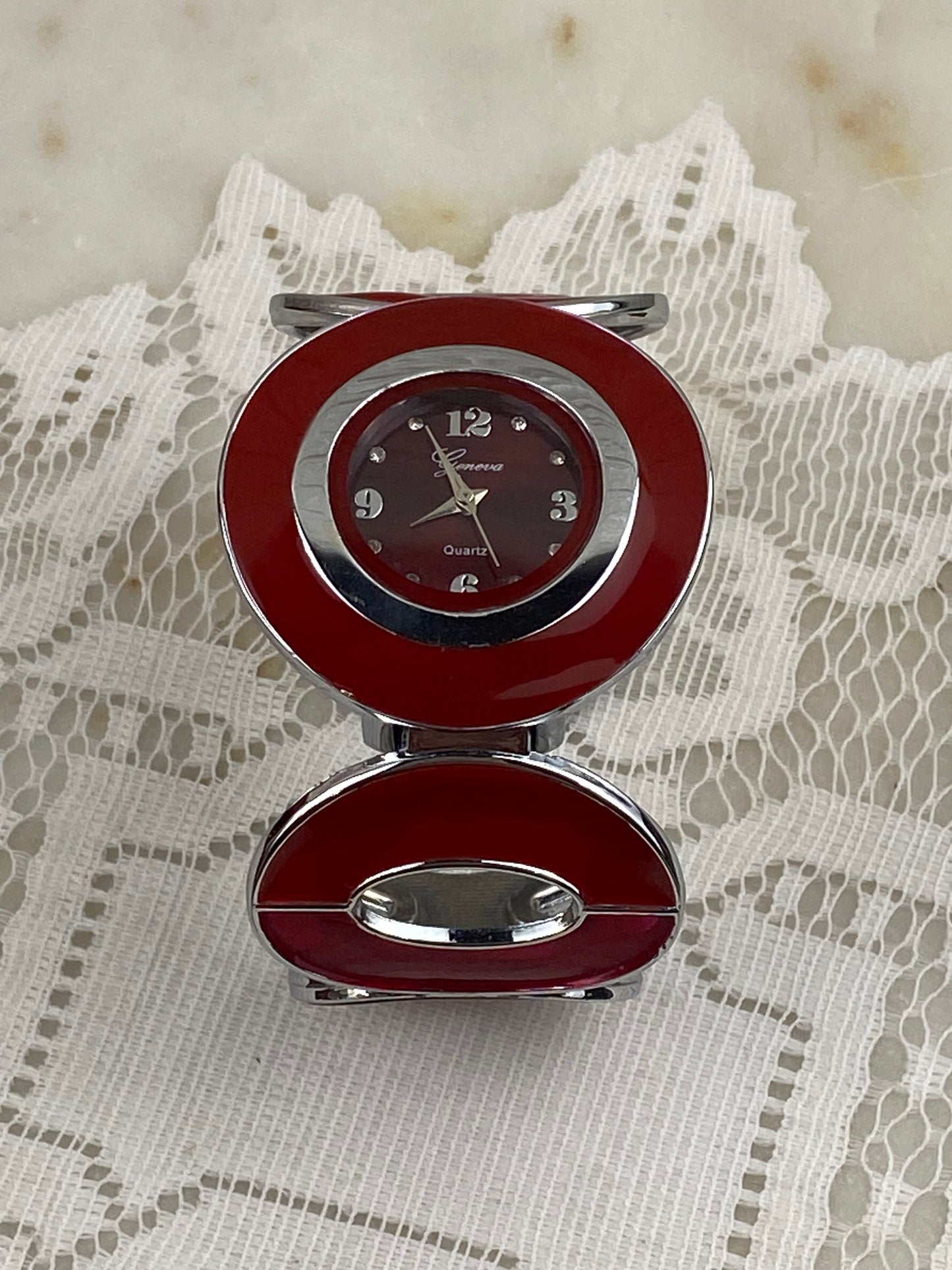 Red Geneva Quartz Bracelet Watch with Hinge Opening