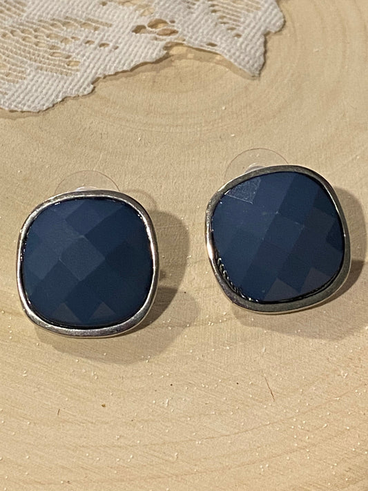 Square Faceted Blue Earrings [Posts]