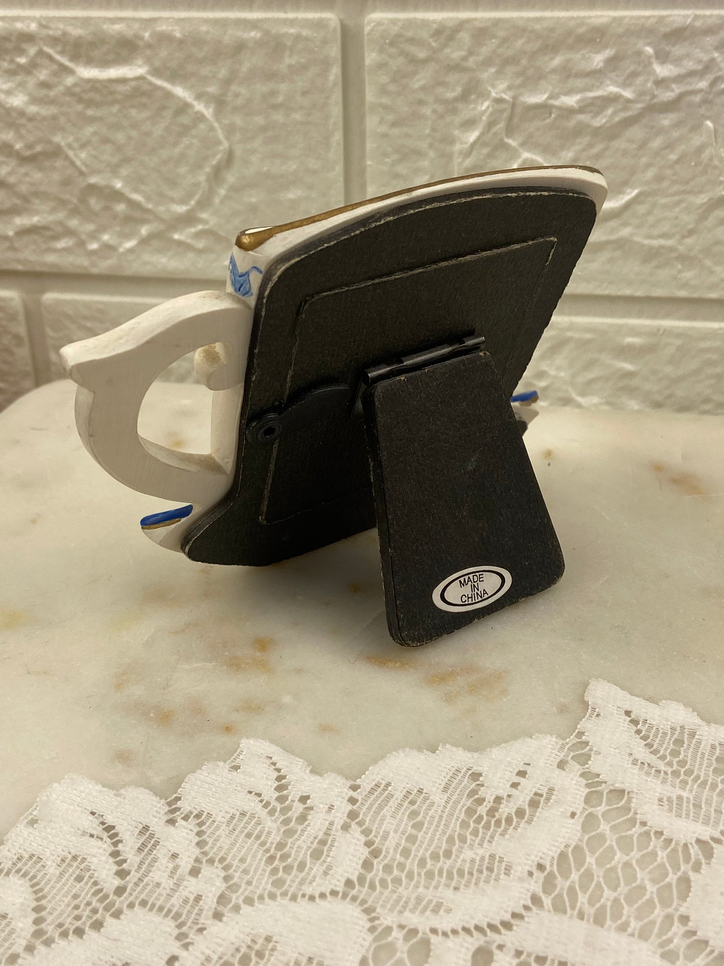 Small Resin Teacup-Shaped Picture Frame 1.63” x 1.63”