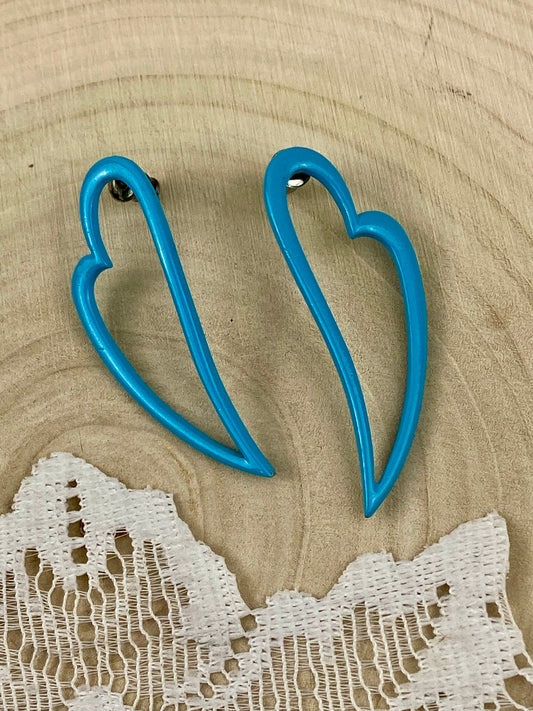 Long Blue Hearts Earrings [Posts]