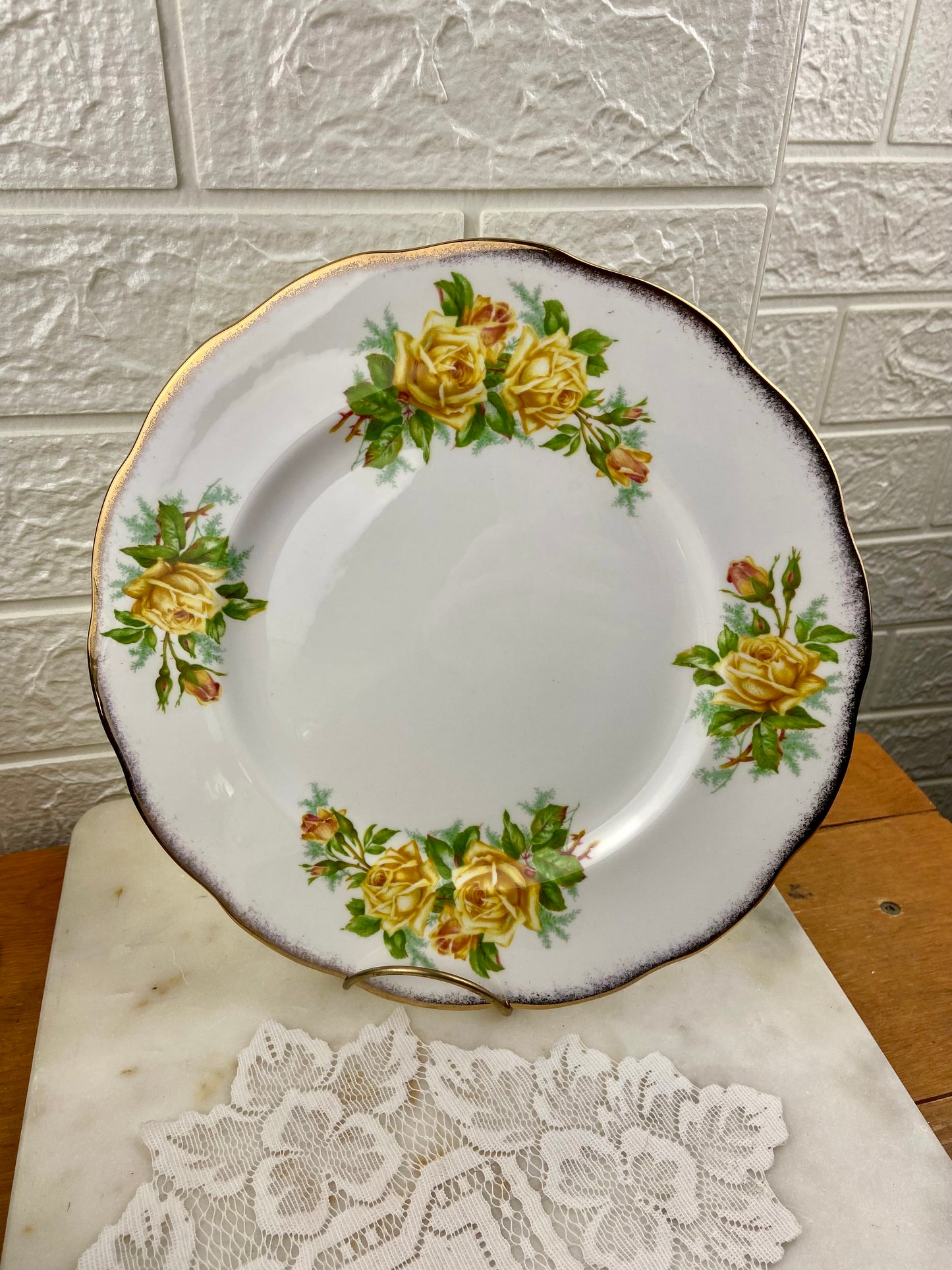 Royal Albert Bone China Dinner Plate 10.5” | Tea Rose Pattern