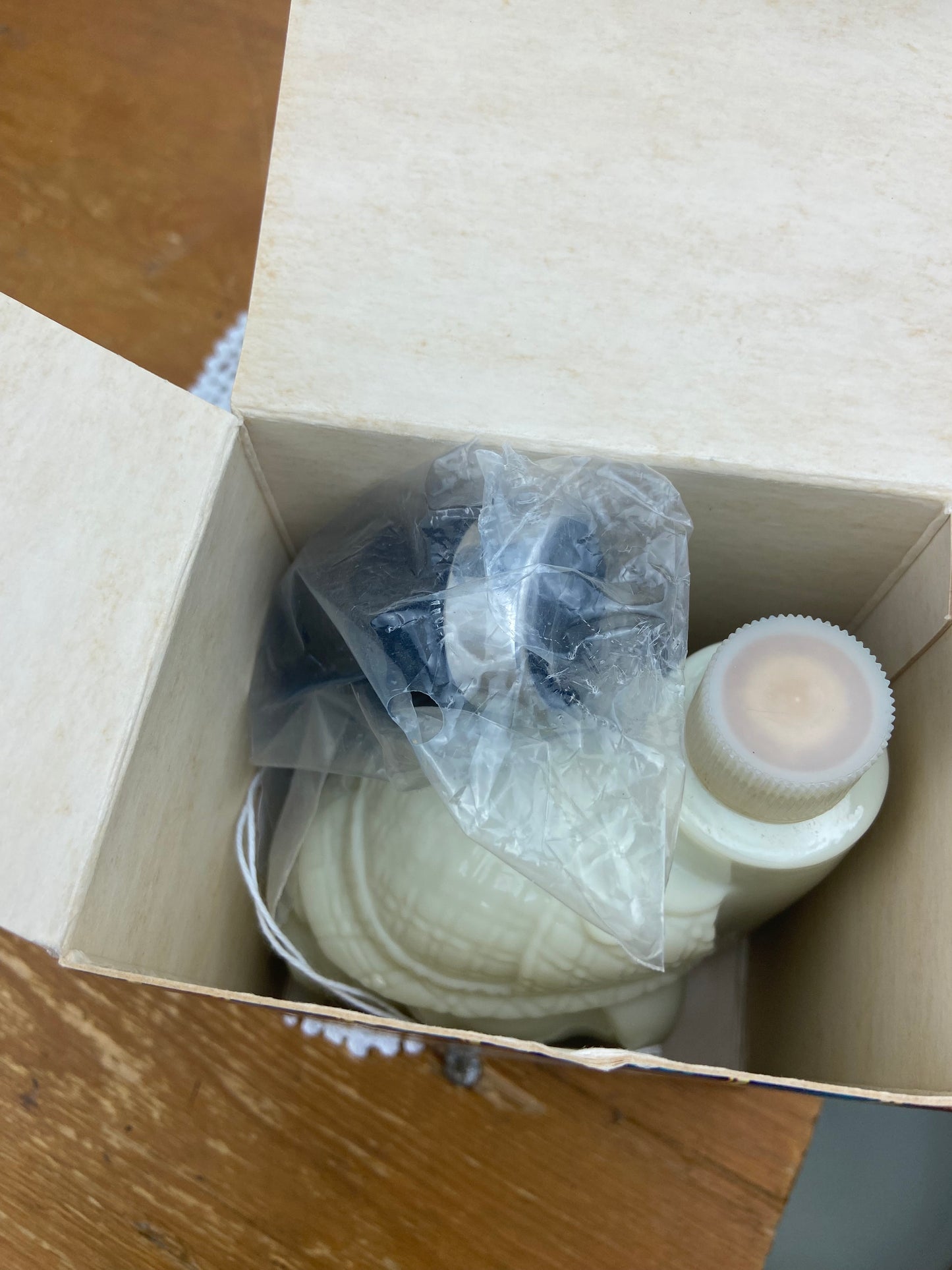 Vintage Avon Bulldog Pipe After Shave Decanter with Box (Empty)