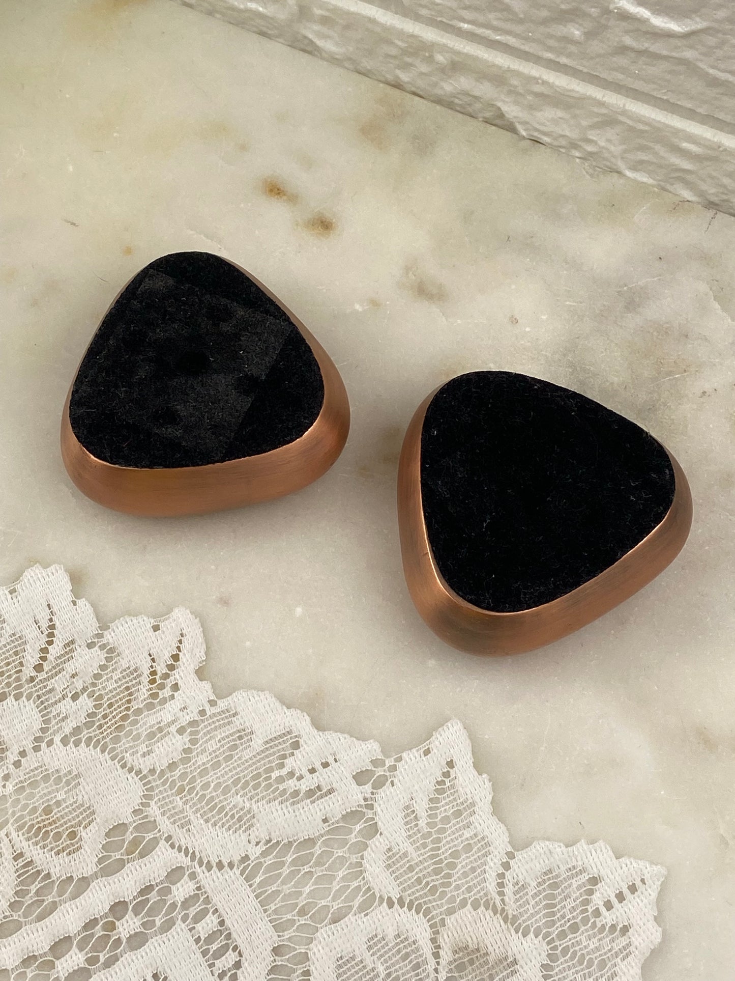 Pair of Metal Tea Light Candle Holders | Triangular Shape