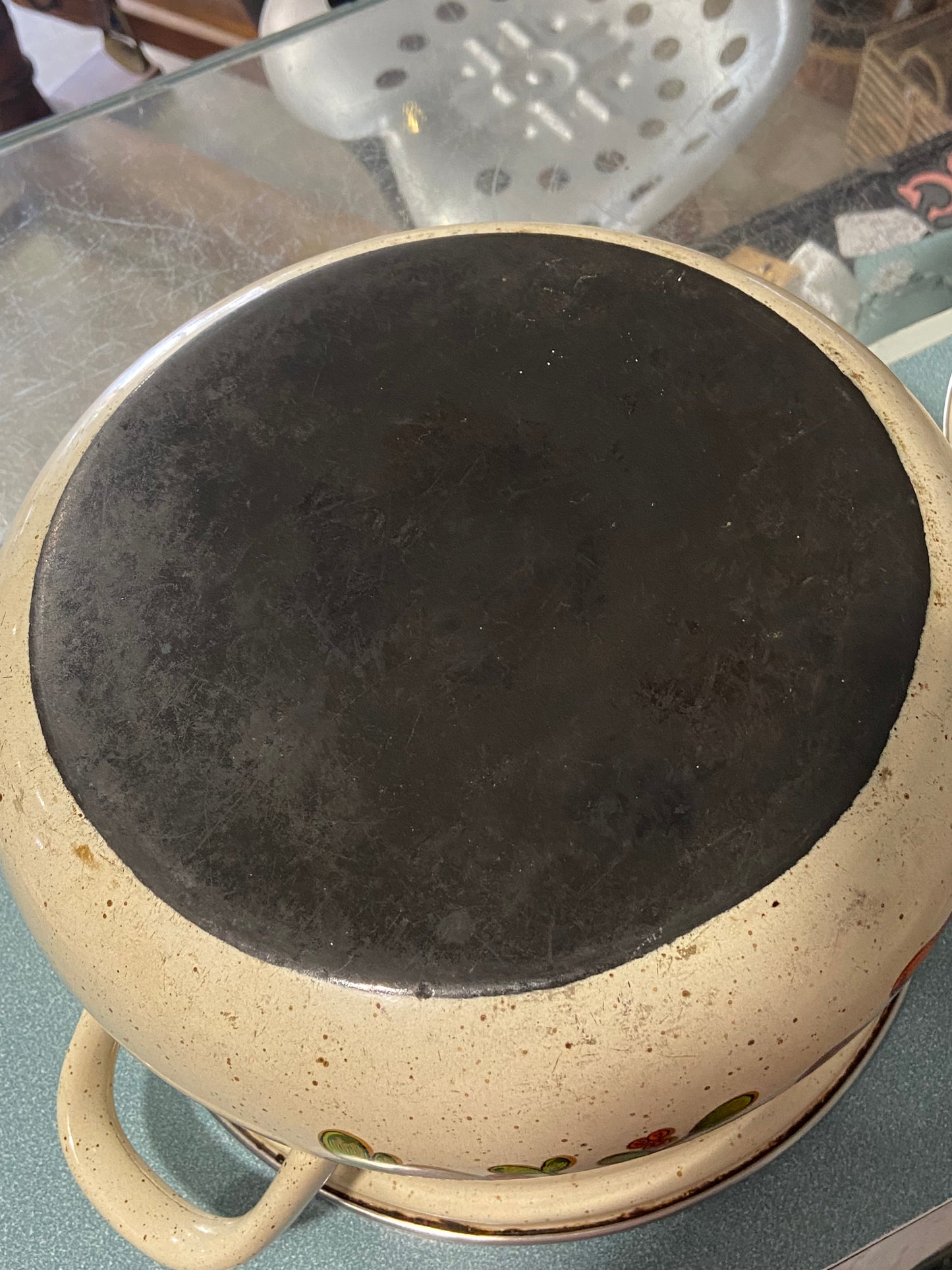 9.75” MCM Double-Handled Enamel Cooking Pot with Lid