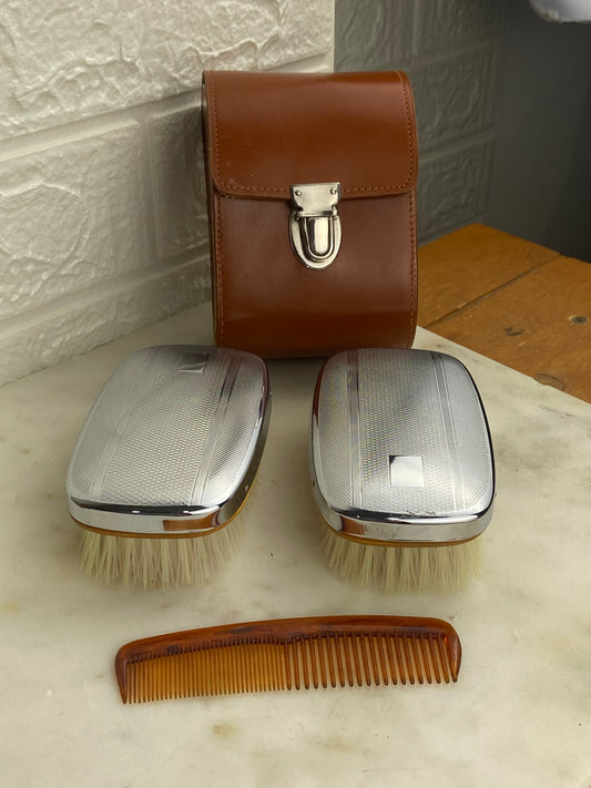 Brush & Comb Set in Leather Case
