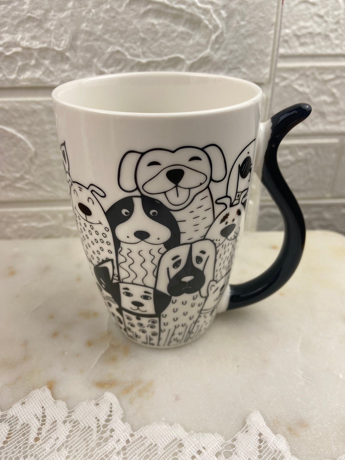 Black and White Ceramic Dog Mig with Tail-Shaped Handle