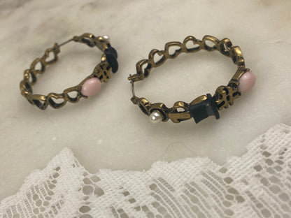 Betsey Johnson Top Hat Charm Earrings [Hinged Earwire]