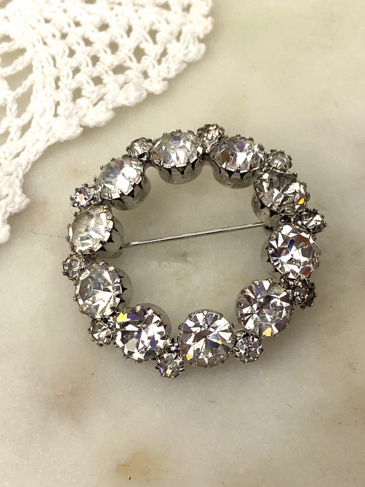 Sparkly Metal and Glass Wreath Brooch