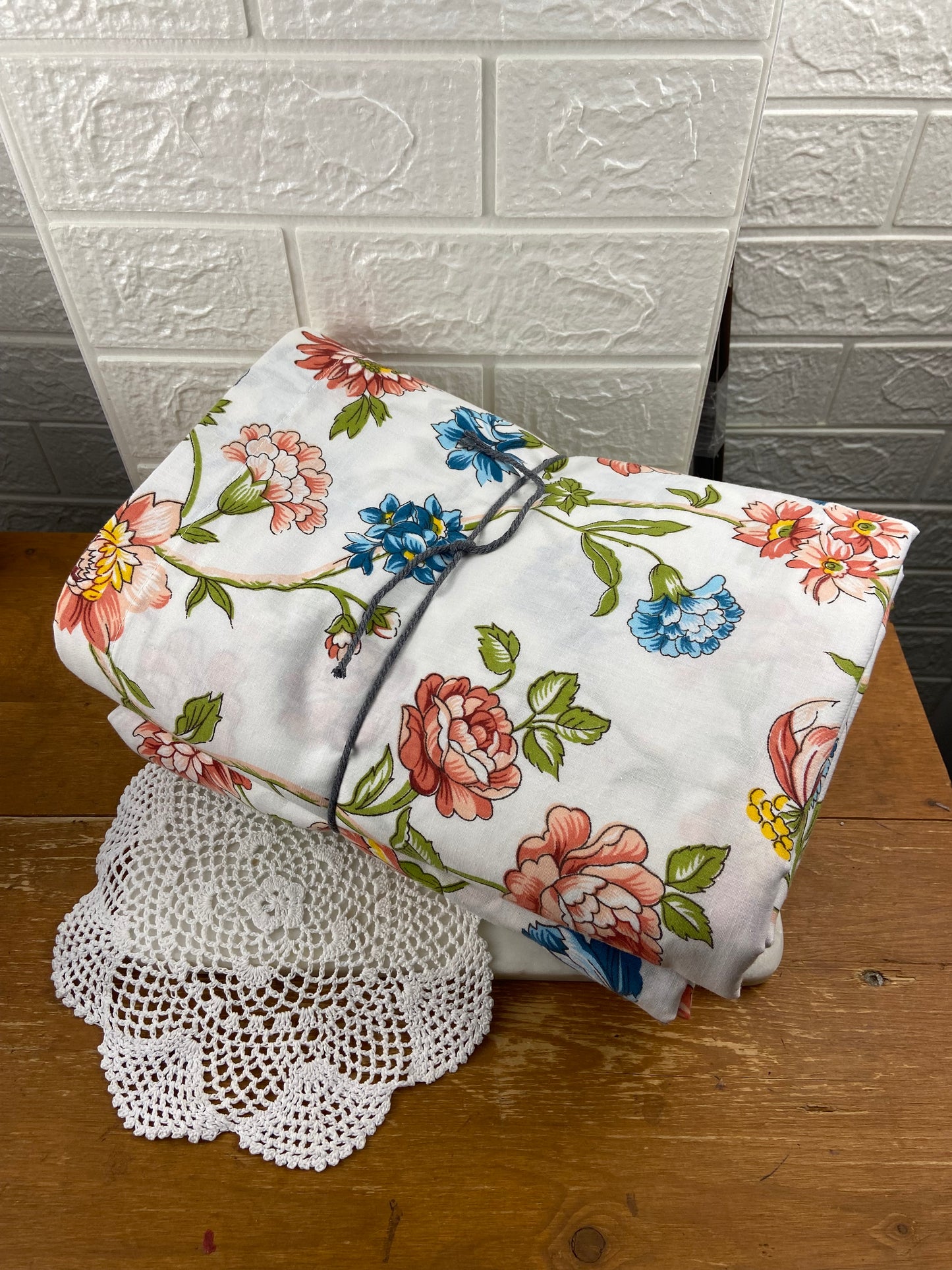 Queen Sized Floral Sheet Set