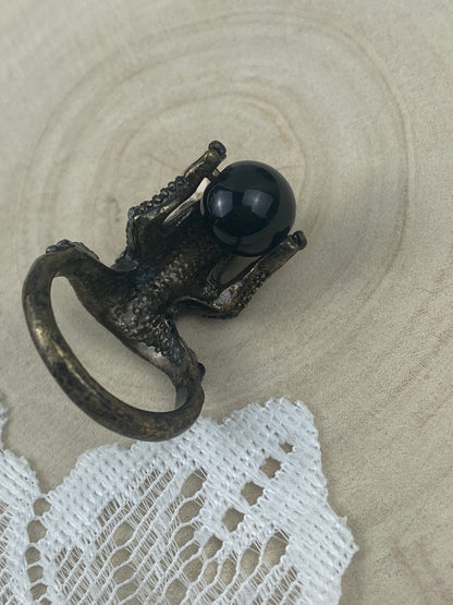 Vintage Avon ‘Wild Safari Critters’ |Metal Frog Ring with Faux Onyx Spinning Black Ball [Size 7]