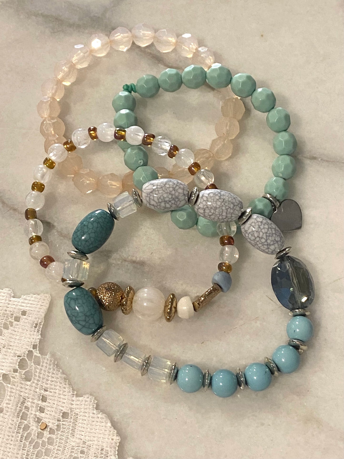 Set of 4 x Elastic Bracelets [Assorted Materials]