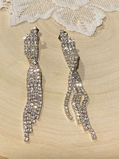 Long Rhinestone Dangle Earrings [Posts]
