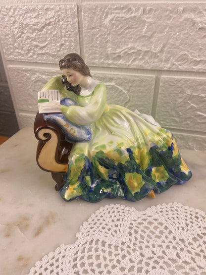 Porcelain Figurine ‘Solitude’ [HN 2810] by Royal Doulton