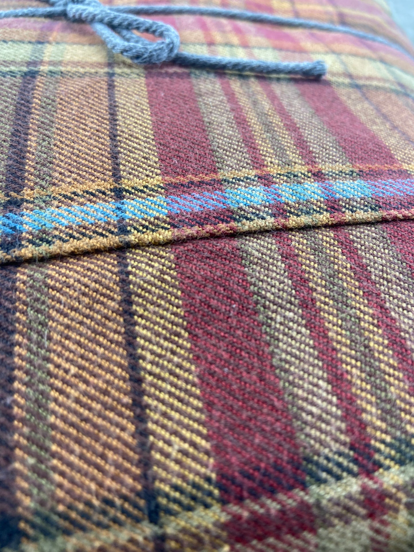 Full-Sized Flannel Duvet Cover with Brown Tartan Pattern