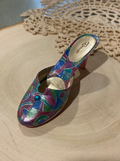 Just the Right Shoe by Raine