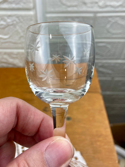 Set of 4 x Liqueur Glasses ‘Stardust’ Pattern by CG Quartex