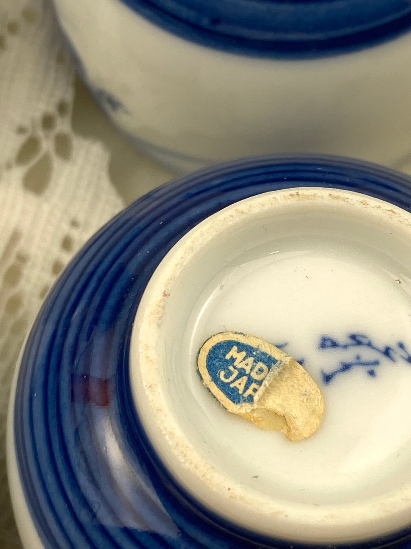 Set of 4 x Hand Painted Blue & White Porceain Teacups