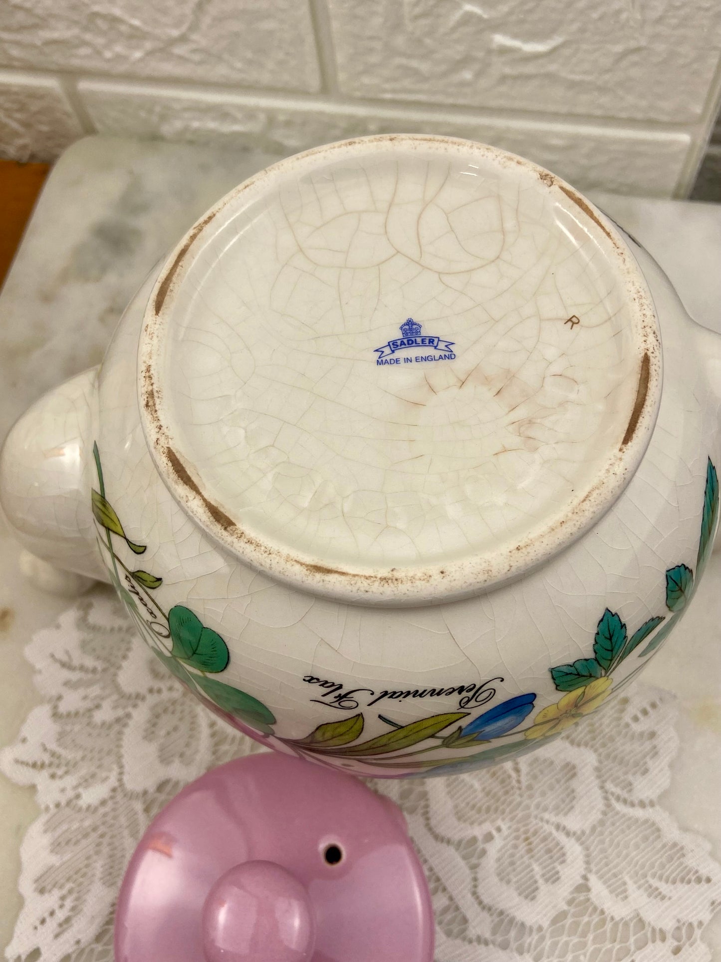 Sadler Fine Porcelain Floral Teapot with Pink Lid