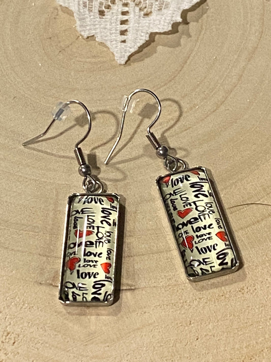 Word Art ‘Love’ Earrings [Hooks]