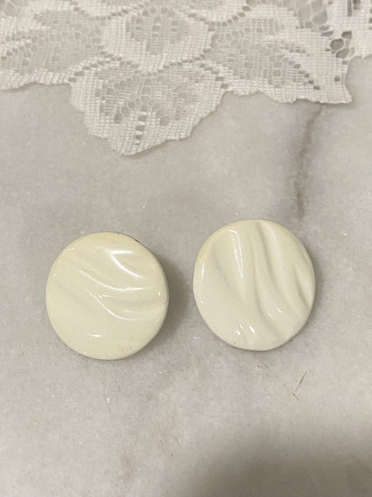 Rippled 1980s Style Earrings | Round Enamel [Posts]