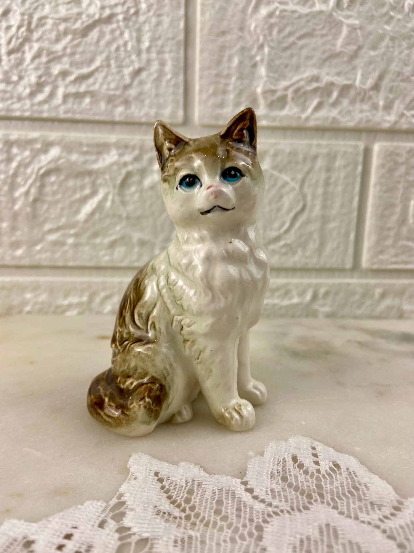 Small Hand Painted Porcelain Cats