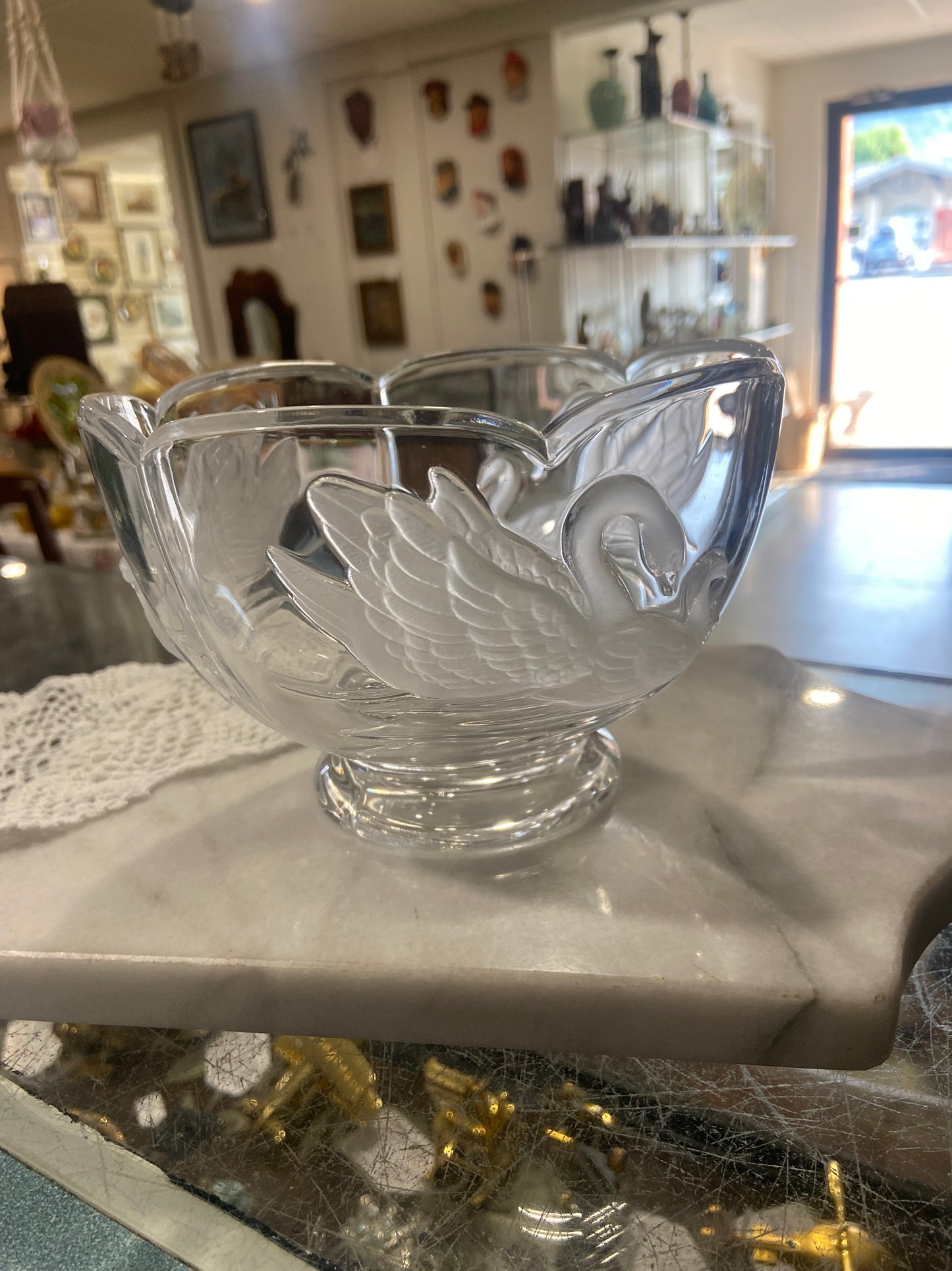 Footed Crystal Bowl with Frosted Swans by Teleflora, France