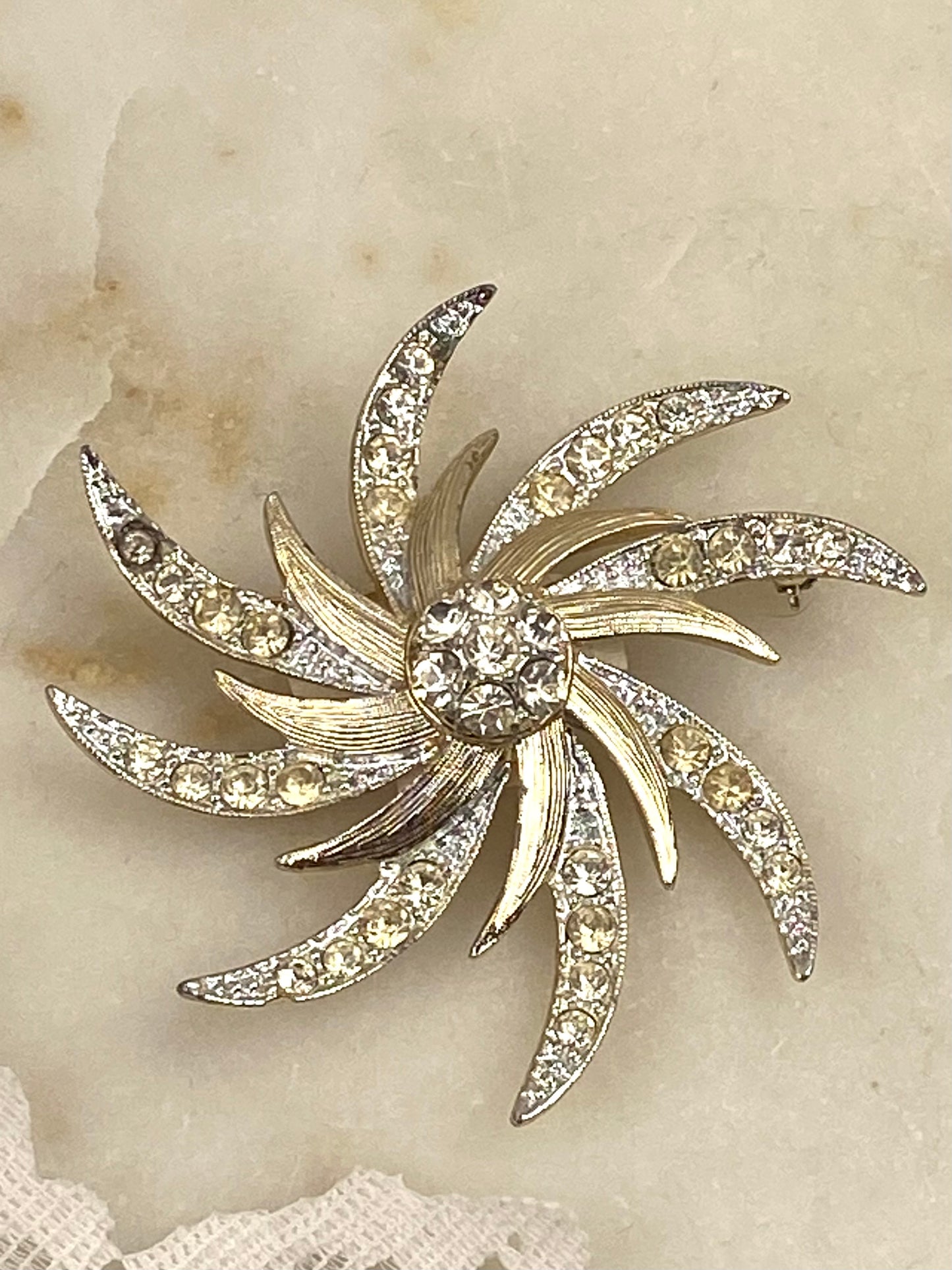 Sarah Coventry Designer Pinwheel Brooch