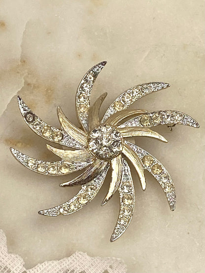 Sarah Coventry Designer Pinwheel Brooch