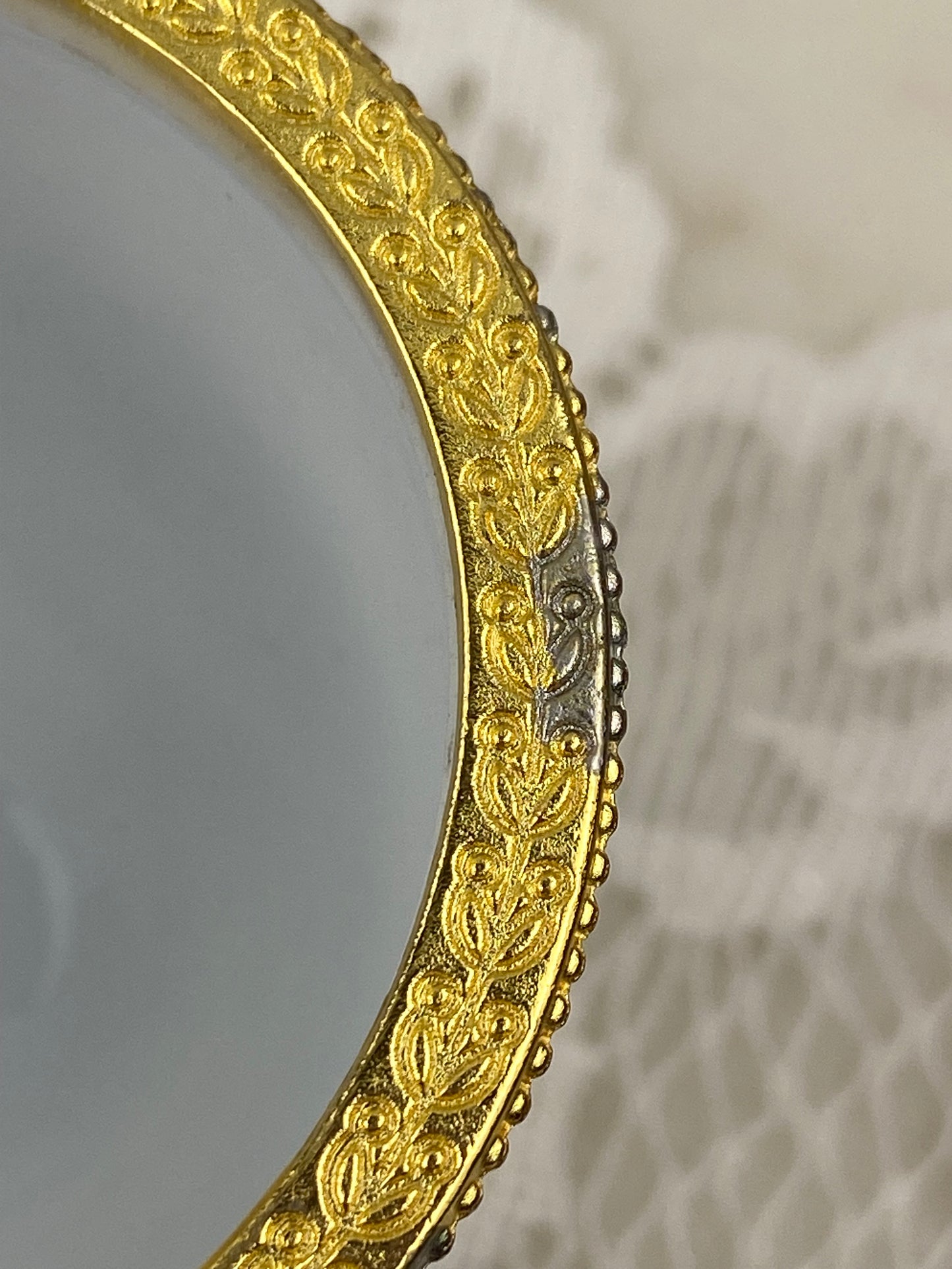 Footed Porcelain Egg-Shaped Trinket Box