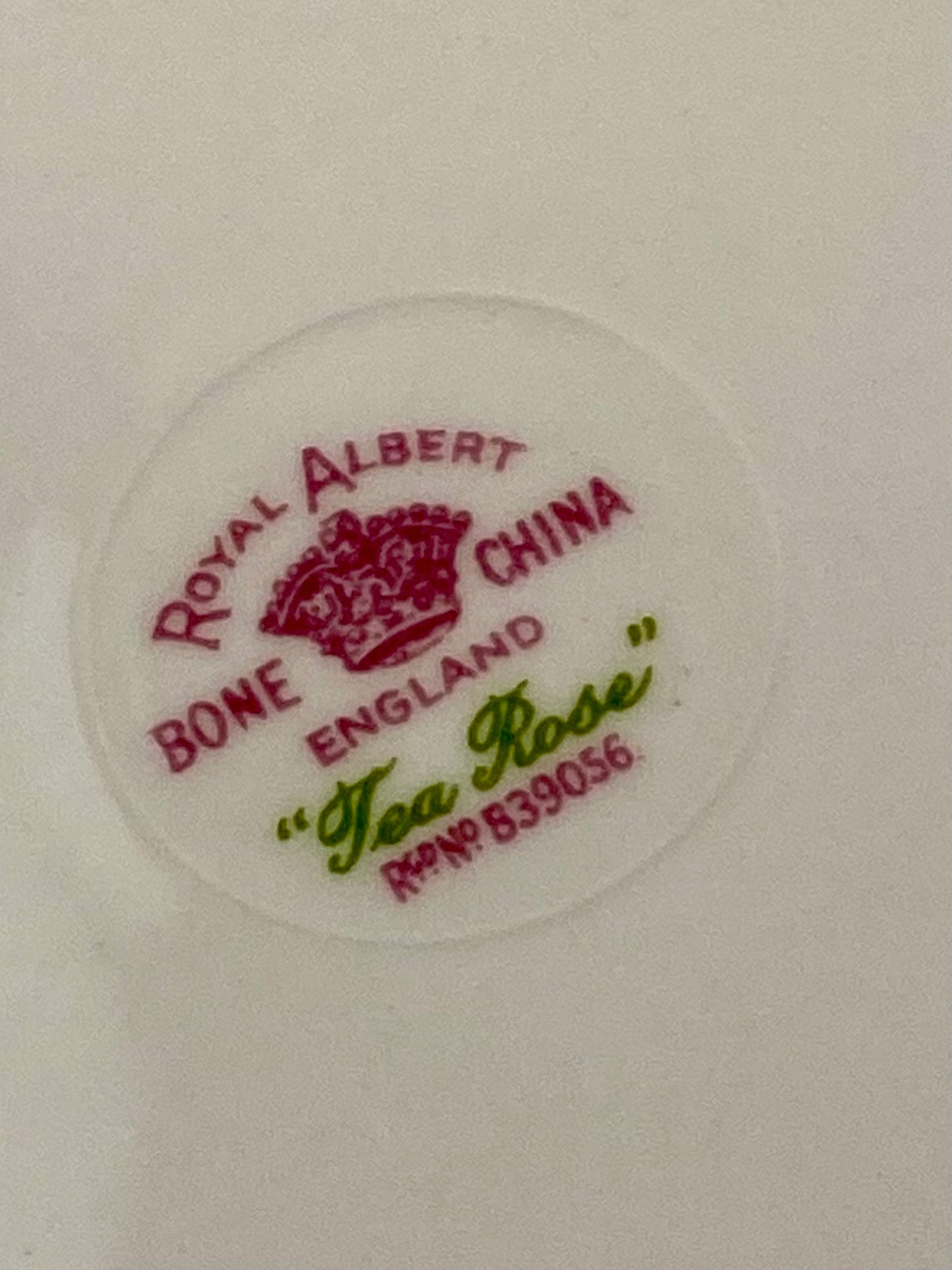 Royal Albert Bone China Dinner Plate 10.5” | Tea Rose Pattern