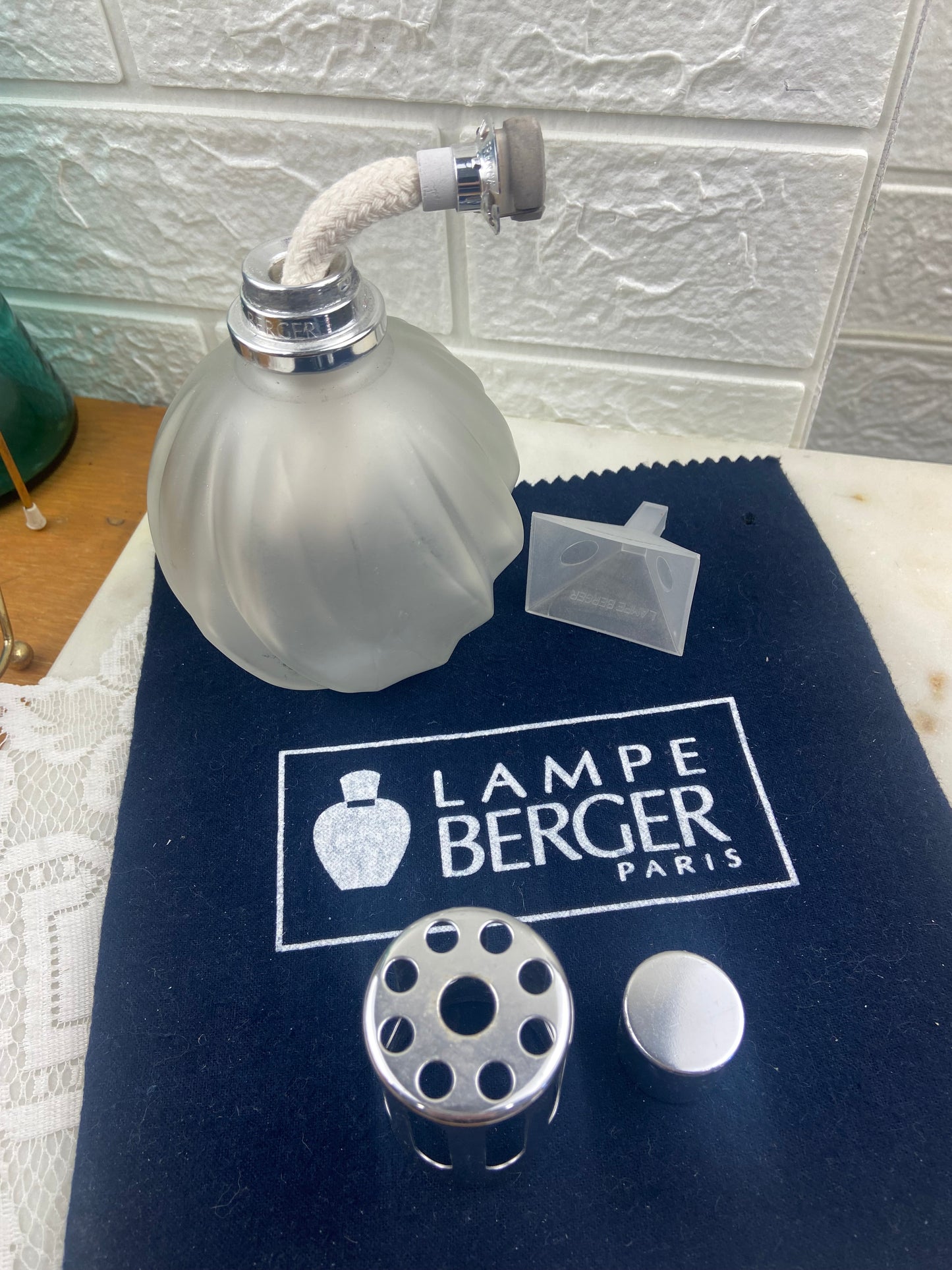 Lampe Berger Kit with Pouch