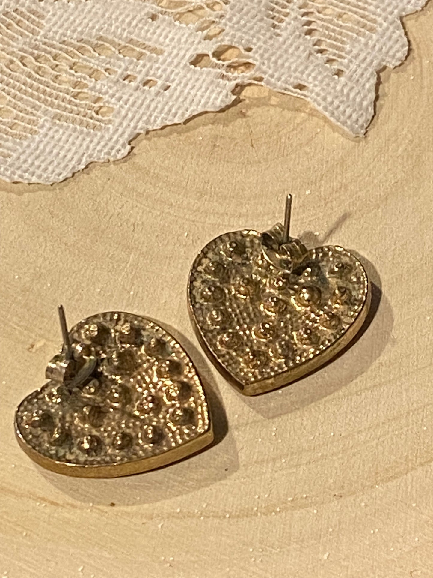 Glitzy Pink Heart Earrings [Posts]