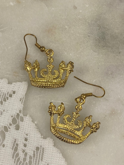 Gold-Tone Crowns with Pale Blue Rhinestone Earrings [Hooks]