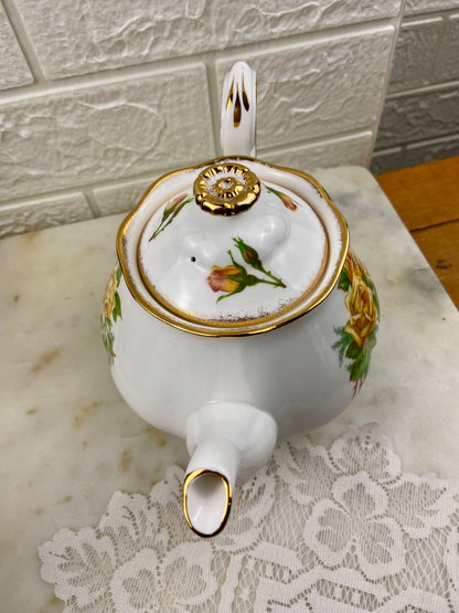 Royal Albert Bone China Teapot | Tea Rose Pattern