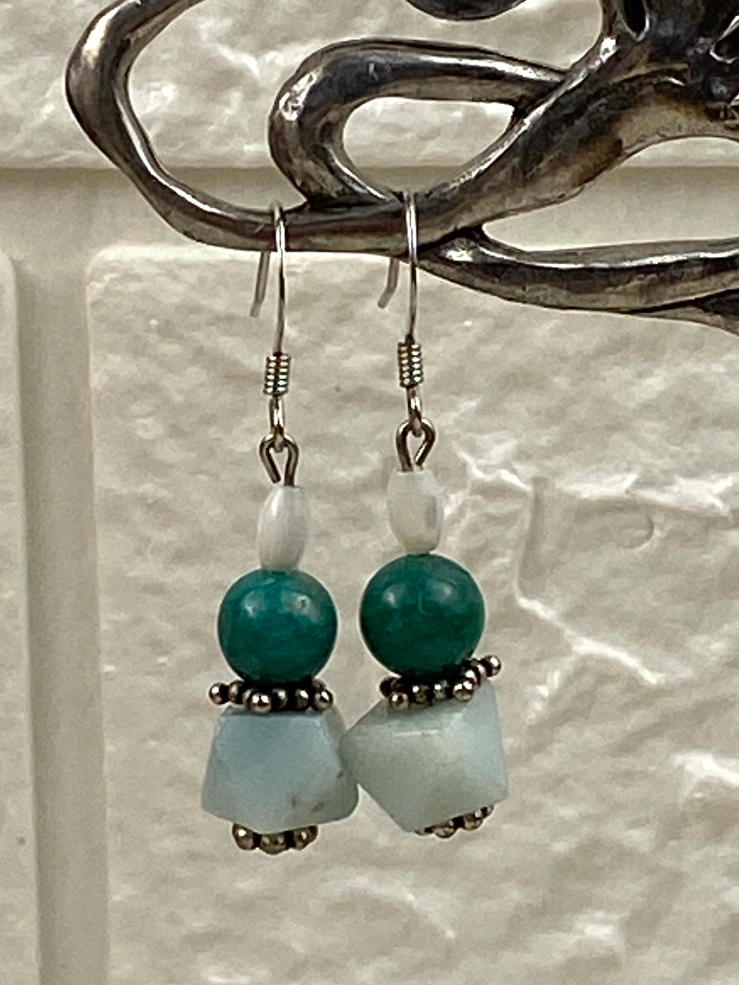 Green and White Stones Dangle Earrings with Flower Detail [Hooks]